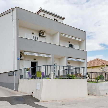 Apartment Anamaris Solin Exterior foto
