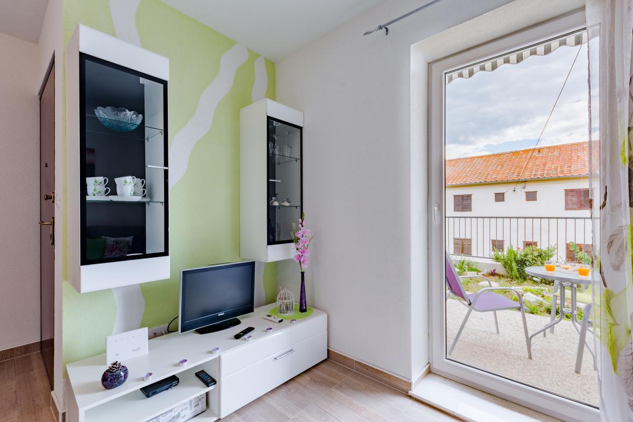 Apartment Anamaris Solin Exterior foto